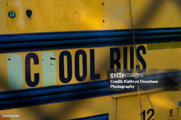 downtown los angeles  "cool bus"  unused school bus - rechtschreibfehler stock-fotos und bilder