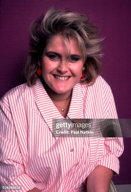 Portrait of singer Alison Moyet at the Ritz Carlton Hotel, Chicago, Illinois, September 10, 1985.