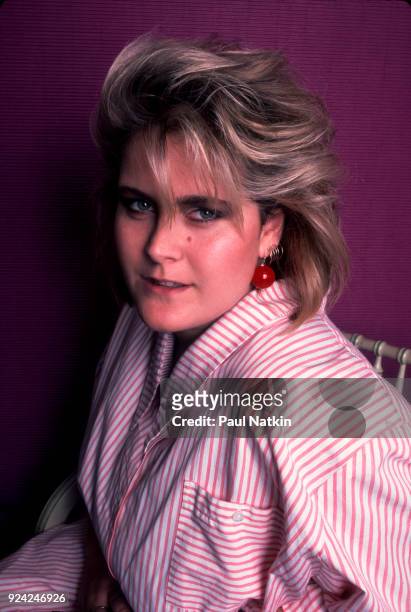 Portrait of singer Alison Moyet at the Ritz Carlton Hotel, Chicago, Illinois, September 10, 1985.