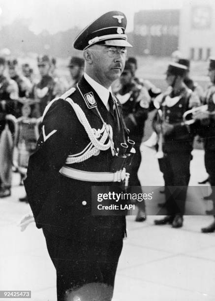 861 Ss Officer Uniform Stock Photos, High-Res Pictures, and Images ...