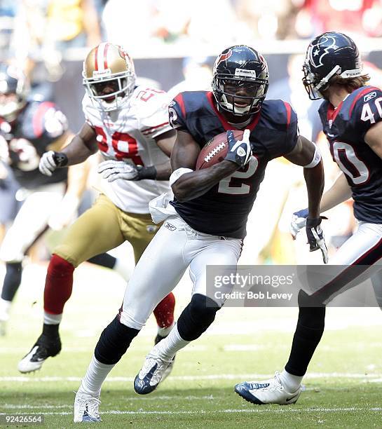 Kickoff returner Jacoby Jones of the Houston Texans returns a kick against the San Francisco 49ers at Reliant Stadium on October 25, 2009 in Houston,...