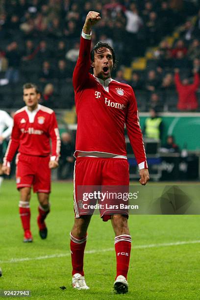 Luca Toni of Muenchen celebrates after scoring his team's fourth goal during the DFB Cup round of 16 match between Eintracht Frankfurt and FC Bayern...