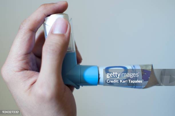 Bronchosal Inhaler Bronchial Inhalers Photos and Premium High Res Pictures - Getty Images