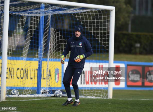 Scuffet 729 Simone Scuffet Photos Stock Photos, High-Res Pictures, and Images ...