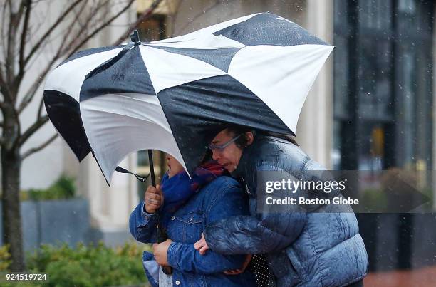 502 Jessica Rains Photos & High Res Pictures - Getty Images