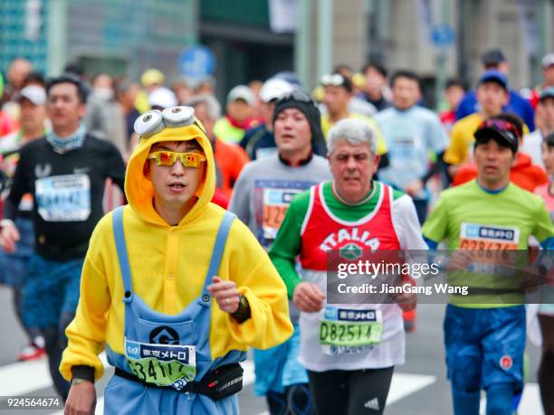 tokyo marathon 2018 - tokyo marathon stock pictures, royalty-free photos & images