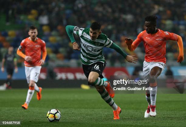 Sporting CP midfielder Rodrigo Battaglia from Argentina with Moreirense FC midfielder Alfa Semedo from Guinea Bissau in action during the Primeira...