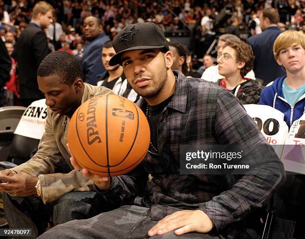 Drake Rapper Game Show Drake 2009 Photos and Premium High Res Pictures - Getty Images