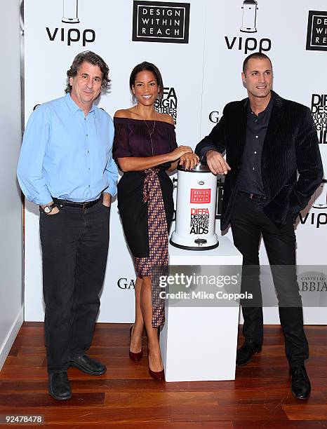 Designer David Rockwell, model Veronica Webb and Fashion photographer Nigel Barker attend the CAN IT!!! charity event on October 28, 2009 in New York...