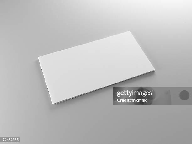 an isolated image of an empty piece of paper - horizontaal stockfoto's en -beelden