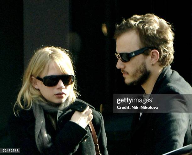 Heath Ledger and Michelle Williams *Exclusive Coverage*