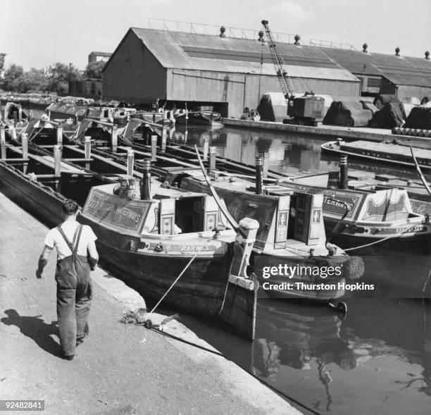 Barges on the canals of London, August 1953. Original Publication : Picture Post - 6625 - London Canals - unpub.