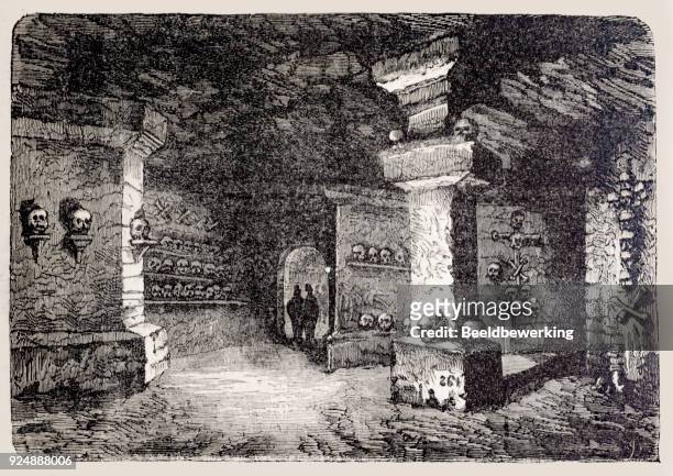 ilustrações de stock, clip art, desenhos animados e ícones de engraving catacombes of paris - catacombes paris