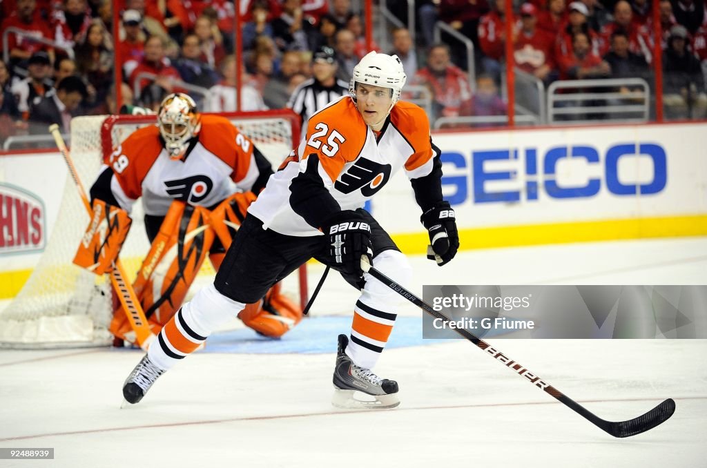 Philadelphia Flyers v Washington Capitals