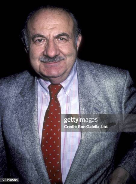 Actor Lou Jacobi attends A Tribute to Anne Frank on June 15, 1986 in Los Angeles, California.