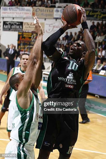 Romain Sato, # 10 of Montepaschi Siena shoots during the Euroleague Basketball Regular Season 2009-2010 Game Day 2 between Montepaschi Siena vs...