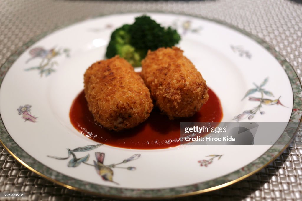 Crab cream croquette