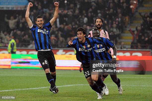 Diego Milito of Inter Milan celebrates a goal during the Serie A match between FC Internazionale Milano and US Citta di Palermo at Stadio Giuseppe...