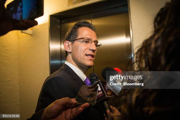 Kenneth Smith, Mexico's chief technical negotiator, speaks to members of the press during the seventh round of North American Free Trade Agreement...