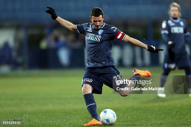 Manuel Pasqual of Empoli FC in action during the serie B match between Empoli FC and US Avellino on February 27, 2018 in Empoli, Italy.