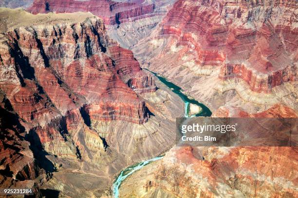grand canyon, coloradofloden, aerial view, arizona, usa - red rocks bildbanksfoton och bilder