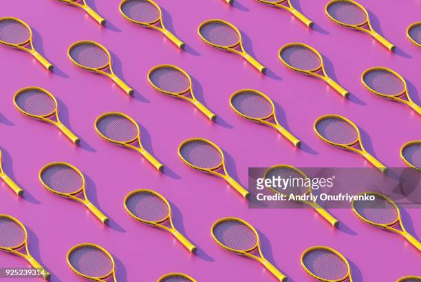 tennis rackets cell pattern - aufschlagen sport stock-fotos und bilder
