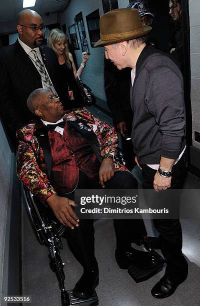 King and Paul Simon attend the 25th Anniversary Rock & Roll Hall of Fame Concert at Madison Square Garden on October 29, 2009 in New York City.