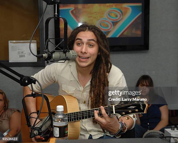 American Idol finalist Jason Castro performs at Y 100 radio station on October 29, 2009 in Miami, Florida.