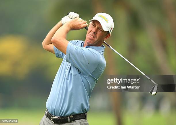 Richard Green of Australia in action during Round Two of the Barclays Singapore Open at Sentosa Golf Club on October 30, 2009 in Singapore, Singapore.