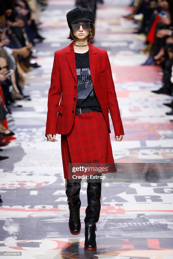 Christian Dior : Runway - Paris Fashion Week Womenswear Fall/Winter 2018/2019