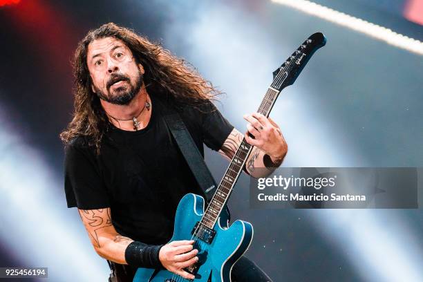 Dave Grohl singer member of the band Foo Fighters performs live on stage at Allianz Parque on February 27, 2018 in Sao Paulo, Brazil.