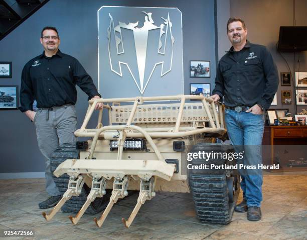 A Howes Howe And Howe – Synonyme Howe , Ripsaw Four Seater Floating Cockpit EV3 ...