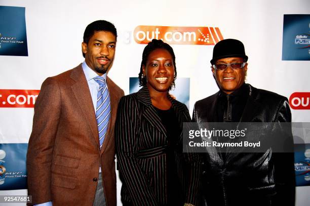 Farnsworth Bentley, Melody Harris and George Daniels walk the red carpet at The Shrine in Chicago, Illinois on October 26, 2009.