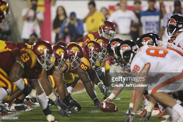 Averell Spicer of the USC Trojans and the defense line up against the Oregon State Beavers offense on October 24, 2009 at the Los Angeles Coliseum in...