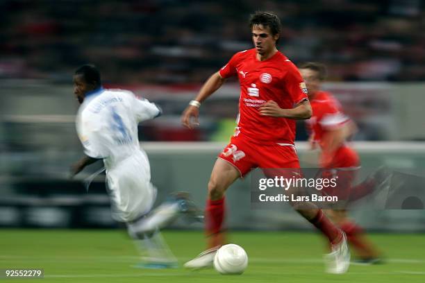 Martin Harnik of Duesseldorf runs with the ball during the Second Bundesliga match between Fortuna Duesseldorf and Karlsruher SC at the Esprit Arena...