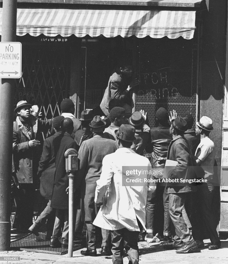 Chicago Riots 1968 Book Looters break into a loan office on West Madison Avenue, between ...