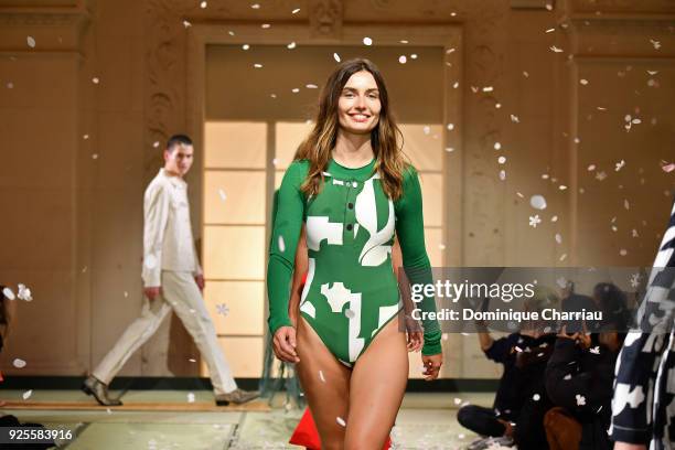 Hm Modeling H&M Models Photos and Premium High Res Pictures - Getty Images