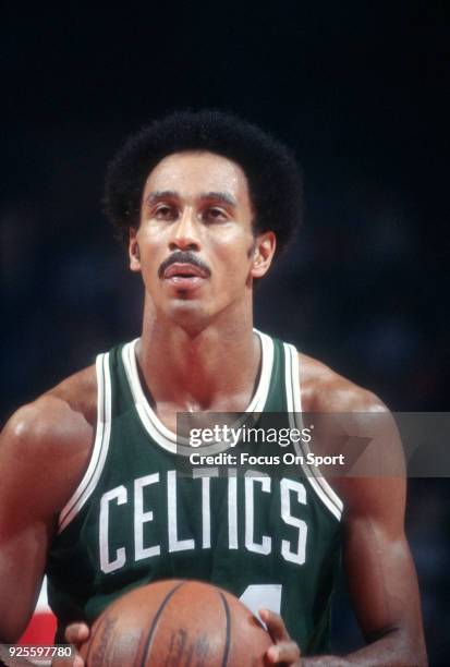 Dave Bing of the Boston Celtics shoots a free throw against the Washington Bullets during an NBA basketball game circa 1977 at the Capital Centre in...