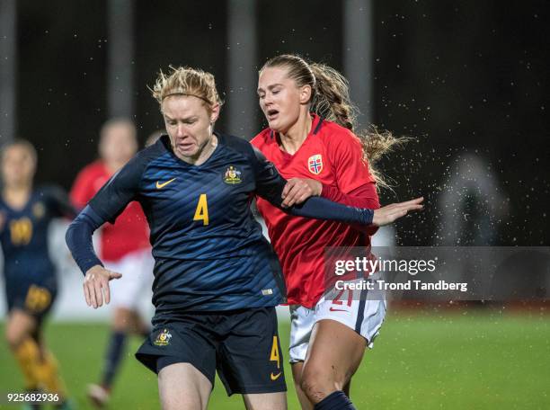 Lisa Marie Utland of Norway, Clara Polkinghorne of Australia during Algarve Cup between Australia v Norway on February 28, 2018 in Albufeira,...