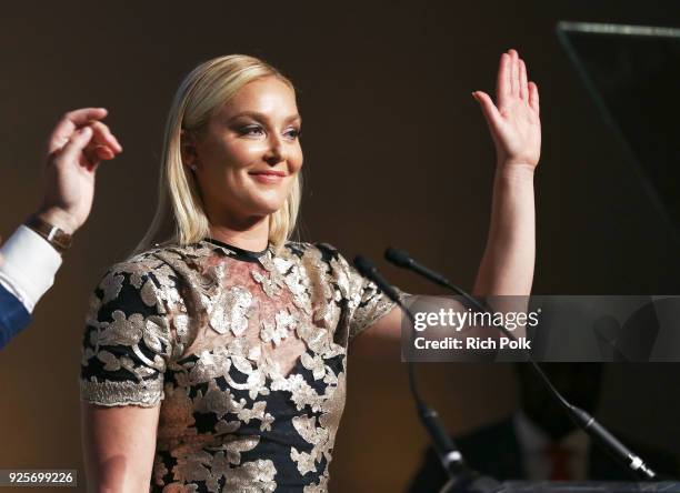 Elizabeth Rohm Interview 3,353 Elisabeth Rohm Photos Stock Photos, High-Res Pictures, and Images ...
