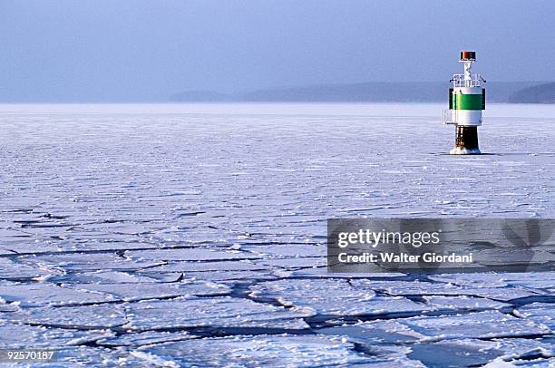 frozen ocean - giordani walter stockfoto's en -beelden