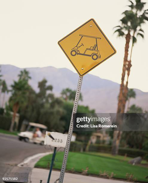 Beggy Sign 248 Golf Buggy Sign Stock Photos, High-Res Pictures, and Images - Getty ...