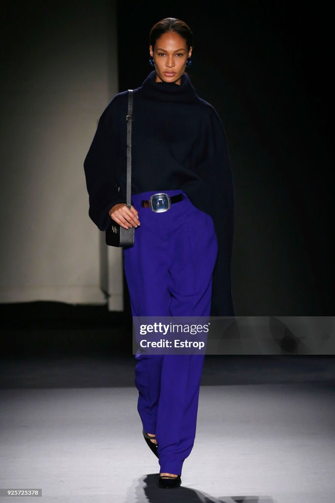 Lanvin : Runway - Paris Fashion Week Womenswear Fall/Winter 2018/2019