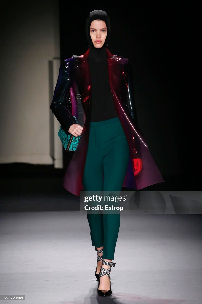 Lanvin : Runway - Paris Fashion Week Womenswear Fall/Winter 2018/2019