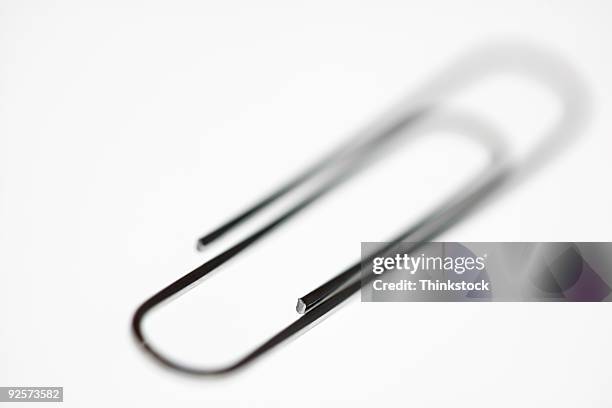 paperclip - thinkstock 個照片及圖片檔