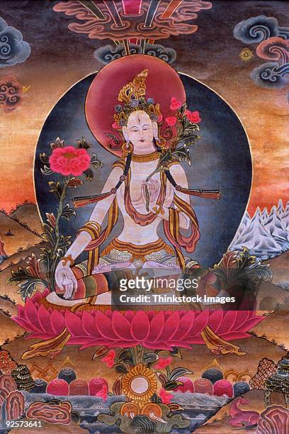 buddha tapestry - thinkstock fotografías e imágenes de stock