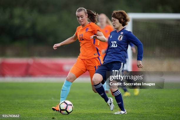 Jill Roord of Holland Women, Mizuho Sakaguchi of Japan Women during the Algarve Cup Women match between Japan v Holland at the Estadio Municipal da...