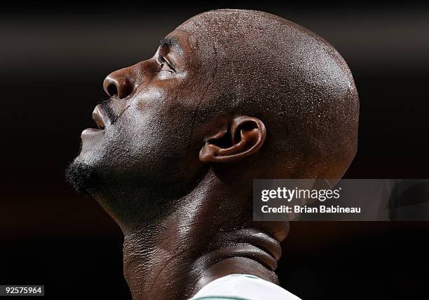 Kevin Garnett of the Boston Celtics prepares to play against the Chicago Bulls on October 30, 2009 at the TD Garden in Boston, Massachusetts. NOTE TO...