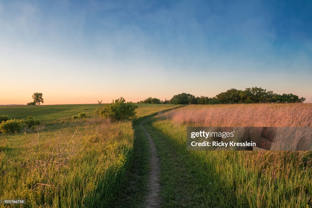 Sunset On Prairie