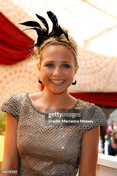 Actress Tessa James arrives at the Emirates marquee at the AAMI Victoria Derby Day at Flemington Racecourse on October 31, 2009 in Melbourne,...